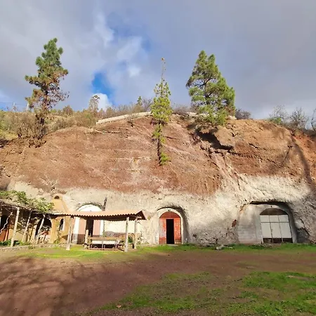 My Hell Cave * Tinizara